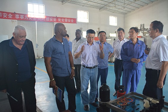牙买加交通矿业部长麦克·亨利及科学能源和手艺部长安德鲁·惠特利一行到bevictor伟德官网节水集团旅行考察 - bevictor伟德官网新闻 - 新闻中心 - 部长,节水,bevictor伟德官网,麦克,亨利,nbsp,特利,一行,安德鲁