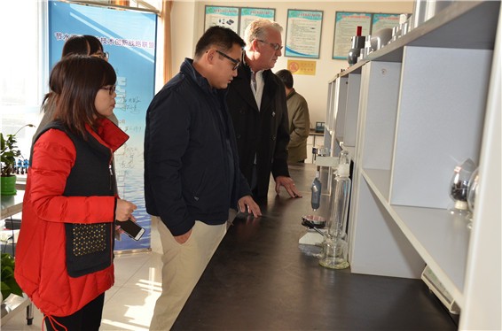 美国华侨阮奔富先生及美国Big river drilling llc董事长Wes Harmon先生莅临bevictor伟德官网节水集团公司考察洽谈 - bevictor伟德官网新闻 - 新闻中心 - 先生,美国,bevictor伟德官网,nbsp,Wes,节水,Harmon,阮奔,董事长