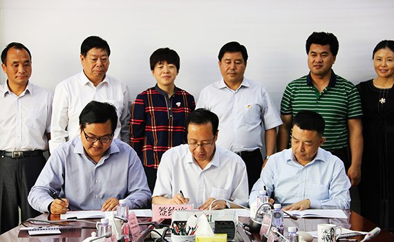 bevictor伟德官网节水集团公司与宁夏吴忠市利通区人民政府签署PPP项目相助协议 - bevictor伟德官网新闻 - 新闻中心 - nbsp,节水,利通区,灌区,bevictor伟德官网,宁夏,建设,协议,现代化