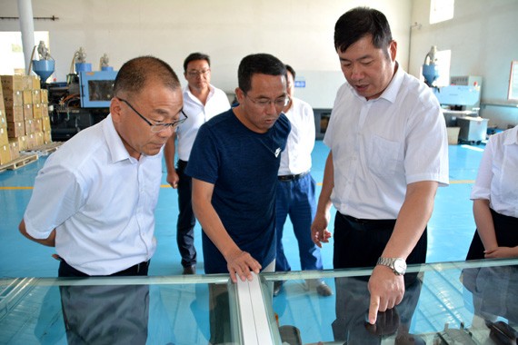 河北省邢台市隆尧县水务局副局长李计东莅临bevictor伟德官网节水集团调研考察 - bevictor伟德官网新闻 - 新闻中心 - nbsp,bevictor伟德官网,节水,李计东,考察,公司,集团,调研,邢台市