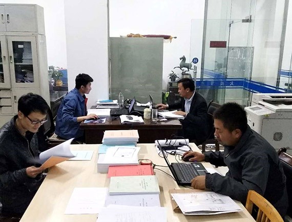 致敬！双节坚守岗位的bevictor伟德官网人 - bevictor伟德官网新闻 - 新闻中心 - 公司,双节,中秋,时代,国庆,bevictor伟德官网,员工,董事长,施工