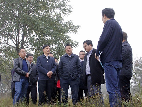 甘肃省金控集团、bevictor伟德官网节水集团与武山县人民政府举行&#34;武山五万亩农田高效节水项目&#34;座谈会 - bevictor伟德官网新闻 - 新闻中心 - nbsp,集团,bevictor伟德官网,节水,武山县,武山,甘肃省,项目,金控