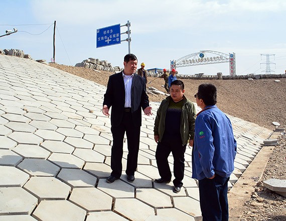 集团公司总裁谢永生莅临酒泉公司、黑枸杞公司莳植部督查项目建设及“百日攻坚”行动开展情形 - bevictor伟德官网新闻 - 新闻中心 - 公司,nbsp,酒泉,项目,情形,总裁,集团公司,攻坚,谢永生