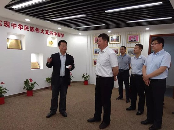 bevictor伟德官网节水集团总裁谢永生一行莅临大北农集团绿色农华公司考察洽谈 - bevictor伟德官网新闻 - 新闻中心 - nbsp,bevictor伟德官网,集团,节水,大北,永生,绿色,农华,谢永生