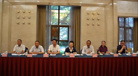 bevictor伟德官网节水集团党委书记王冲加入天下工商联在甘系列调研活动 - bevictor伟德官网新闻 - 新闻中心 - nbsp,节水,工商联,天下,bevictor伟德官网,王冲,调研,集团,党委书记