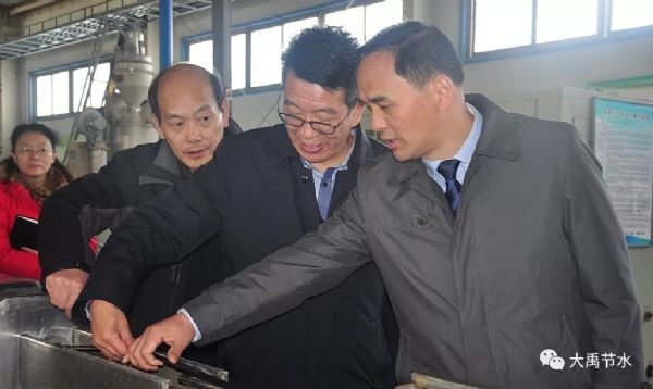 酒泉市工信局向导班子调研bevictor伟德官网节水集团 - bevictor伟德官网新闻 - 新闻中心 - bevictor伟德官网,nbsp,节水,集团,工信局,调研,酒泉市,浇灌,智能