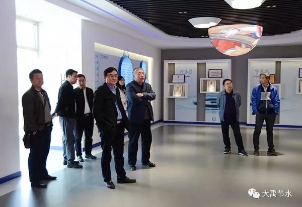 贵州水利水电勘探设计研究院申献平一行莅临集团公司旅行考察并洽谈相助 - bevictor伟德官网新闻 - 新闻中心 - nbsp,研究院,设计,水利水电,勘探,申献,考察,相助,集团公司