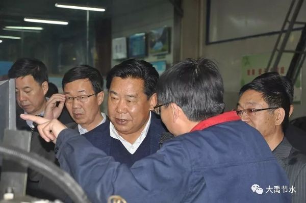 甘肃省政协副主席康国玺一行莅临bevictor伟德官网节水集团考察调研 - bevictor伟德官网新闻 - 新闻中心 - nbsp,bevictor伟德官网,节水,集团,国玺,康国玺,调研,一行,省政协