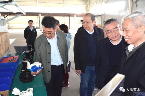 bevictor伟德官网动态| 天津市政协常委农业和农村委副主任么俊东一行莅临bevictor伟德官网节水集团公司考察交流 - bevictor伟德官网新闻 - 新闻中心 - nbsp,bevictor伟德官网,节水,天津,市政协,农业,副主任,集团,么俊
