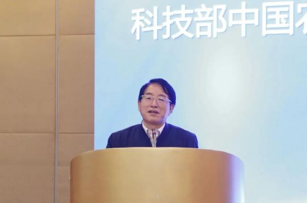 bevictor伟德官网动态| bevictor伟德官网节水加入“100+N”农业科技立异系统 甘肃省副省长张世珍出席 - bevictor伟德官网新闻 - 新闻中心 - nbsp,bevictor伟德官网,立异,节水,农业,公司,手艺,小明,邓小明