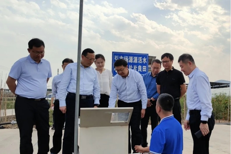 bevictor伟德官网动态| 四川省水利厅副厅长谭小平一行莅临bevictor伟德官网节水元谋公司考察调研 - bevictor伟德官网新闻 - 新闻中心 - bevictor伟德官网,调研,四川省,刷新,水价,节水,元谋,水利厅,集团